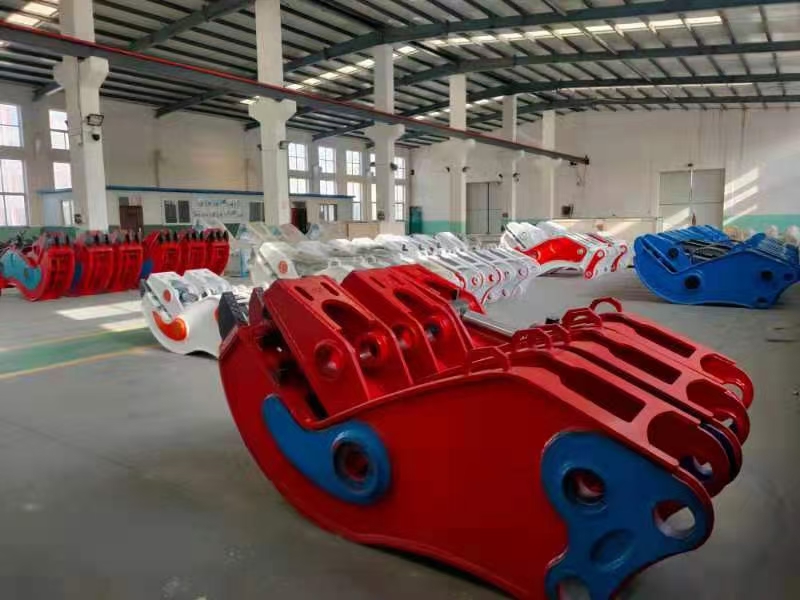 Hydraulic crushing pliers